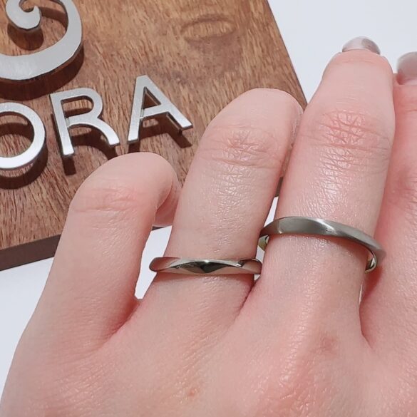 SORAの結婚指輪　シエラの着用画像