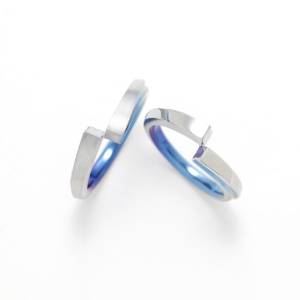 SORAの結婚指輪　レムニスケート