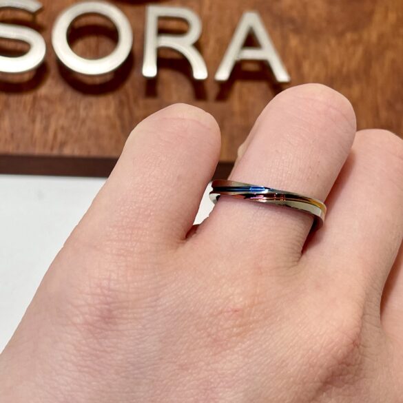 SORAの結婚指輪　モンスーンの着用画像