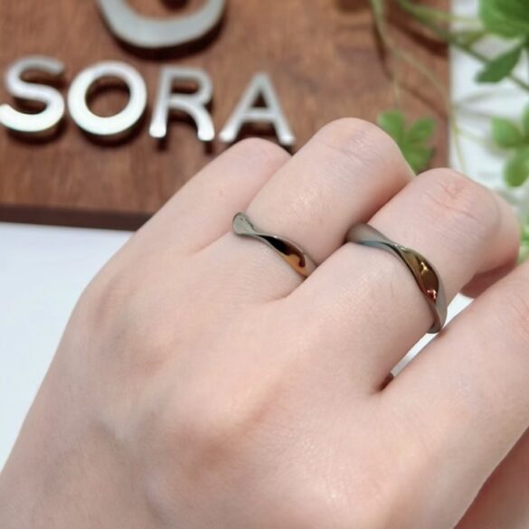 SORAの結婚指輪 オルトゥス着用画像