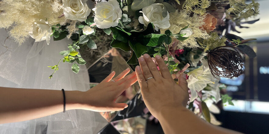 【燕市】サムシングブルーの結婚指輪をお作りいただきました