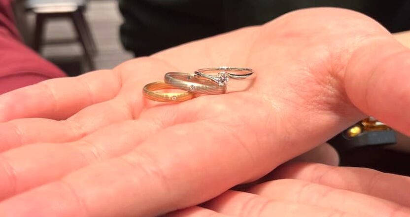 【南魚沼市】NIWAKAの婚約指輪と結婚指輪をお作りいただきました