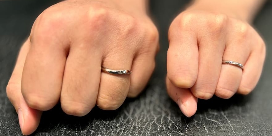 【新潟市】ロイヤル・アッシャーとNIWAKAの結婚指輪をお作りいただきました