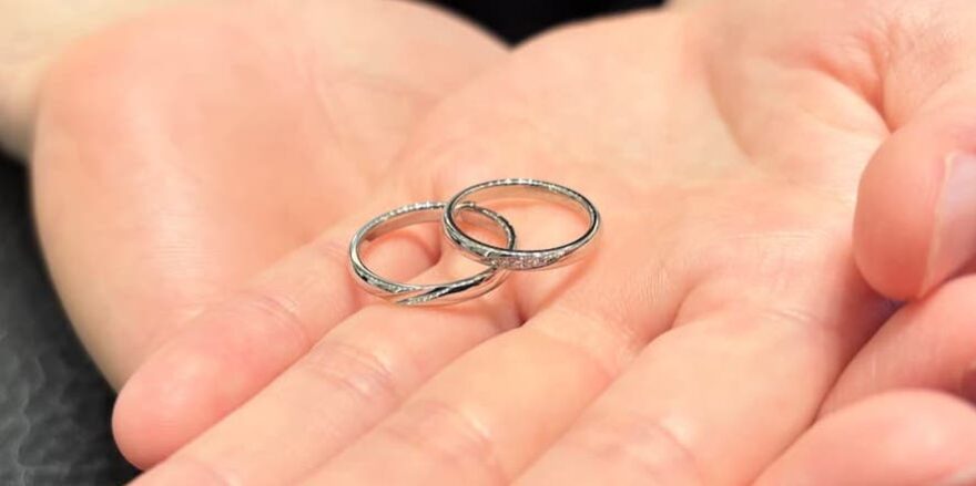 【新潟市・上越市】ロイヤル・アッシャーの結婚指輪をお作りいただきました