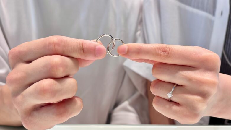 【新潟市】NIWAKAの婚約指輪と結婚指輪をおつくりいただきました