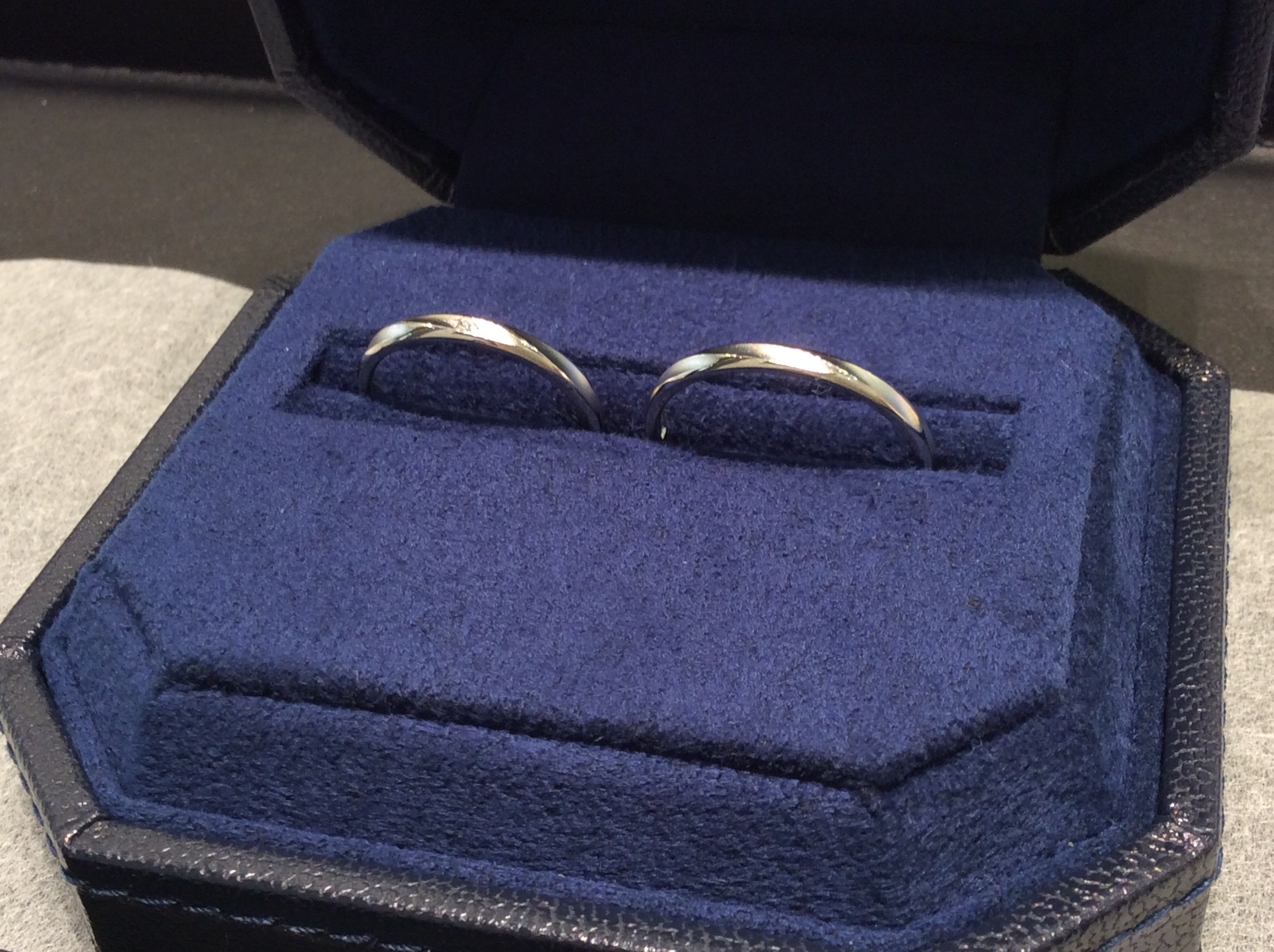 結婚指輪　ロイヤルアッシャーダイヤモンドをご成約（見附市/S様ご夫婦）