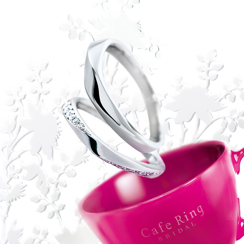 側面にダイヤの入った　カフェリングの結婚指輪 ノエル