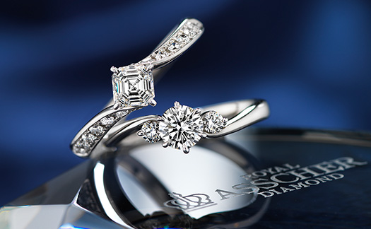 ロイヤル・アッシャーの婚約指輪の画像