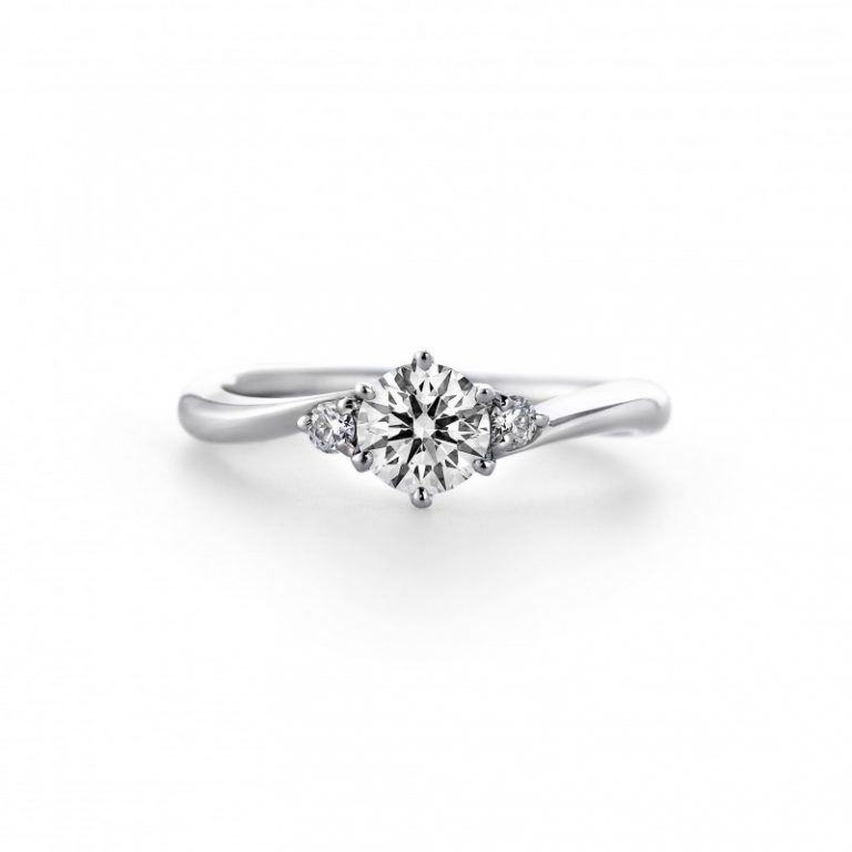 新潟で探す、さりげないメレダイヤモンドがアクセントになる婚約指輪
