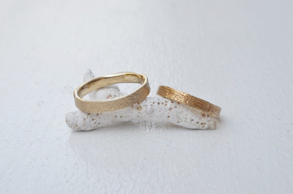 sowi（ソーイ）の結婚指輪ゆらゆら