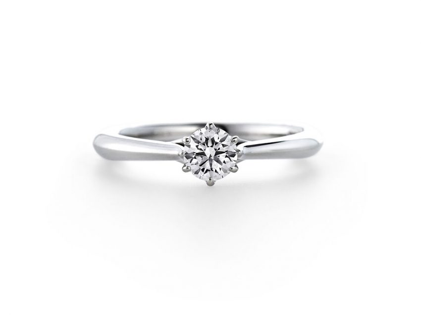 ラザールダイヤモンドの婚約指輪「マチルダ」