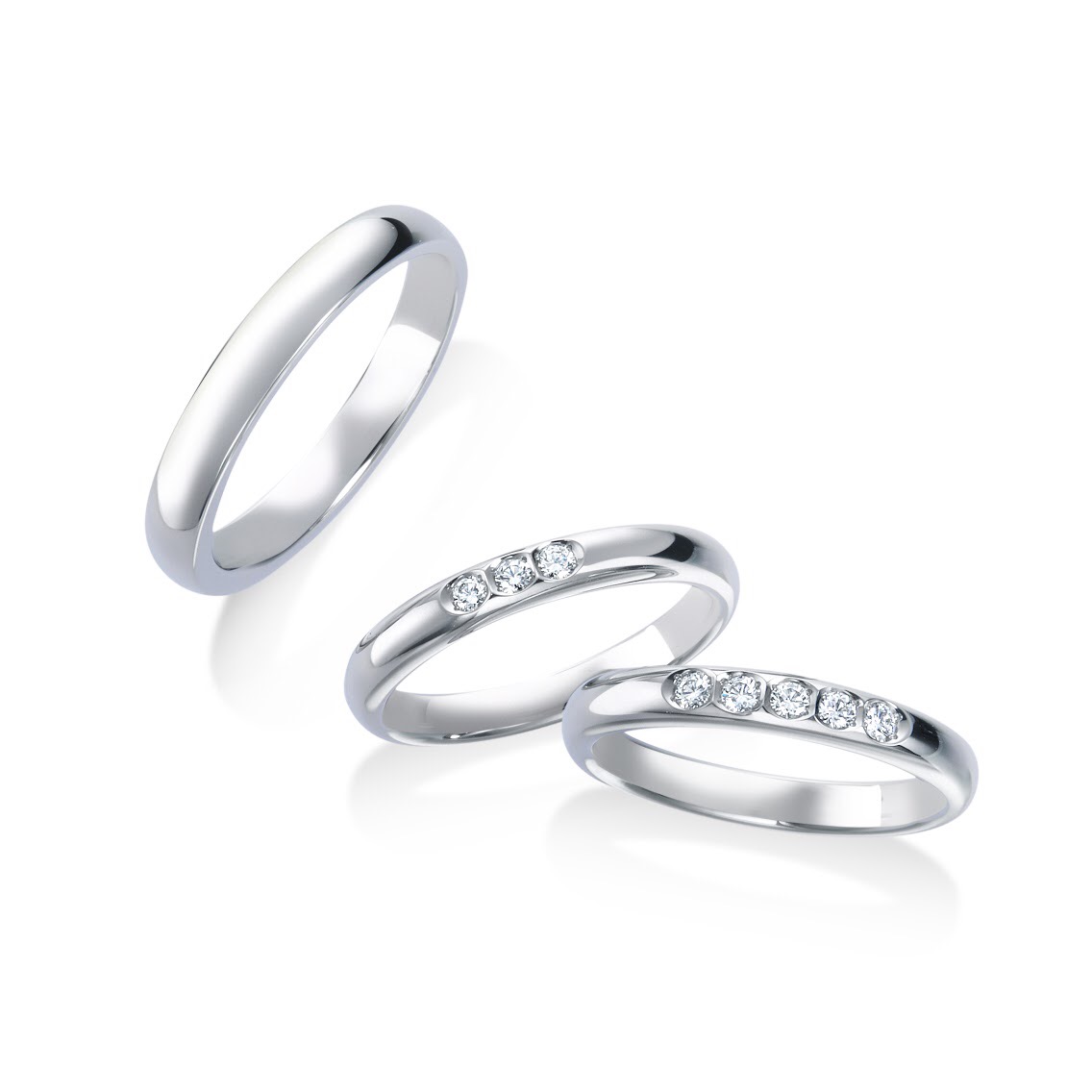 ダイヤモンドが3石 5石ついているストレートの結婚指輪