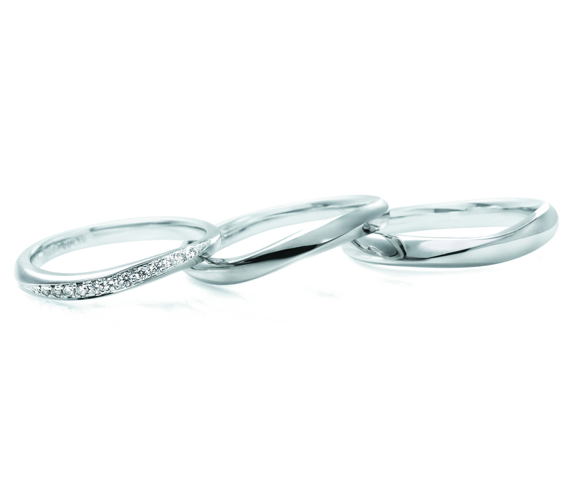 ウェーブ（S字カーブ）の結婚指輪｜お気に入りリングを見つける３つの 