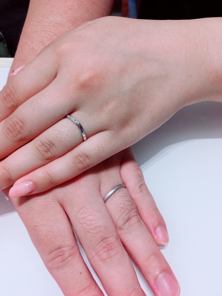 長岡市】NIWAKA-俄の結婚指輪「せせらぎ」をご成約「素敵な指輪に 