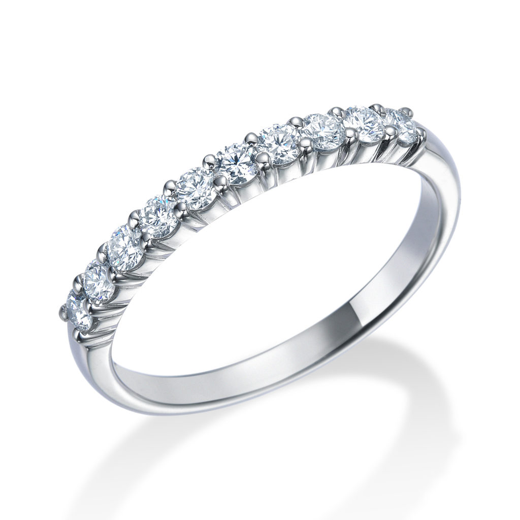 ツメ留めのエタニティリング