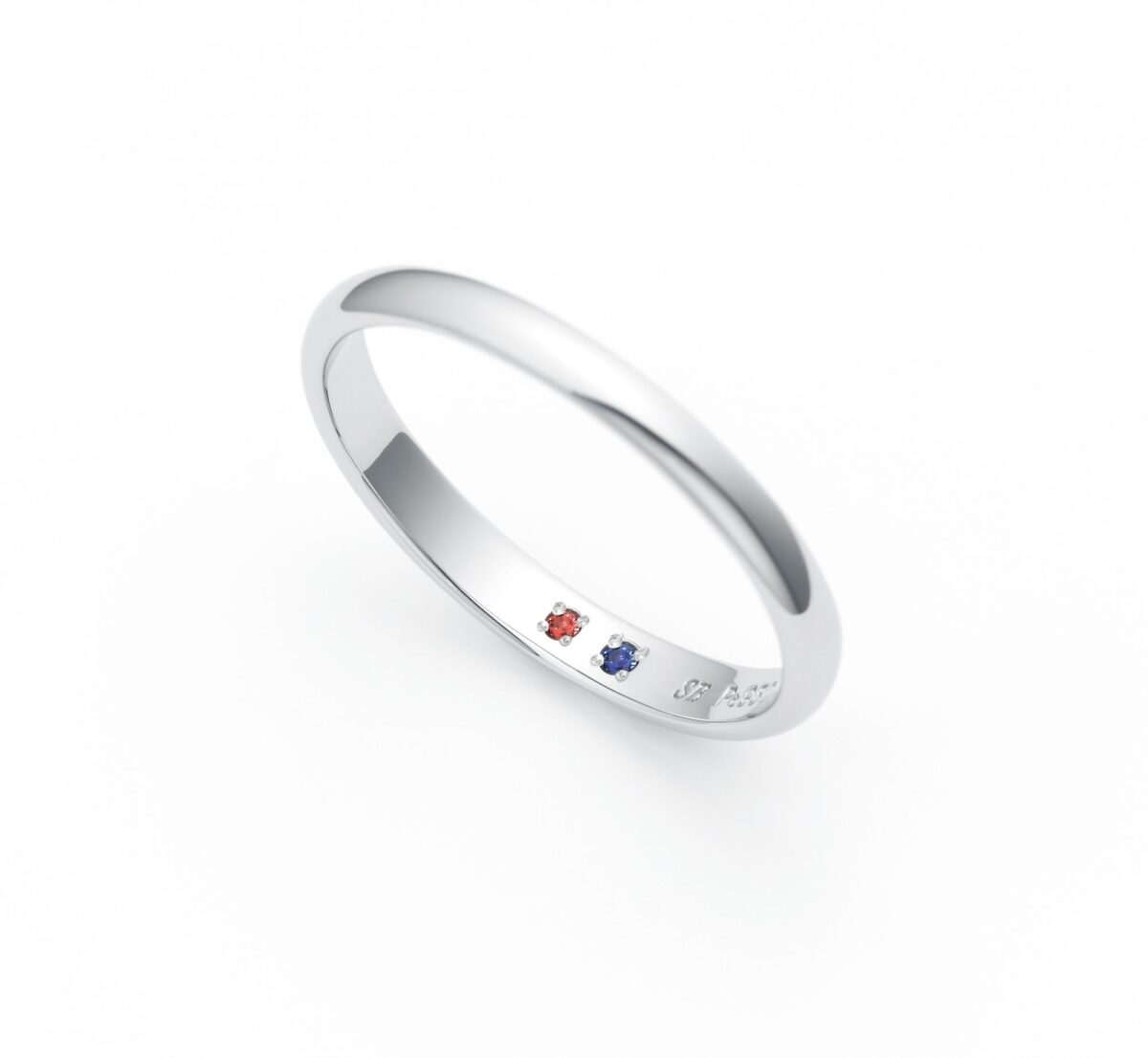 サムシングブルーの結婚指輪のインサイドストーンの画像