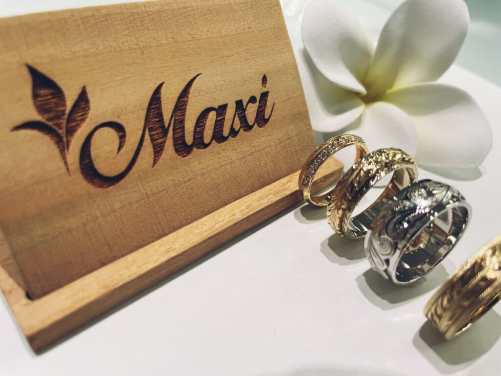 ハワイアンジュエリーブランド「Maxi-マキシ-」の結婚指輪