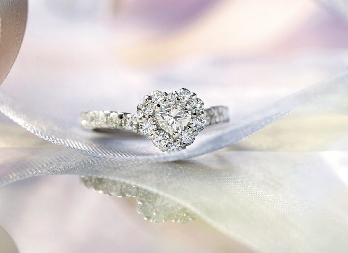 ポンテヴェキオの結婚指輪・婚約指輪を選ばれたお客様の声 - ISSHINDO 