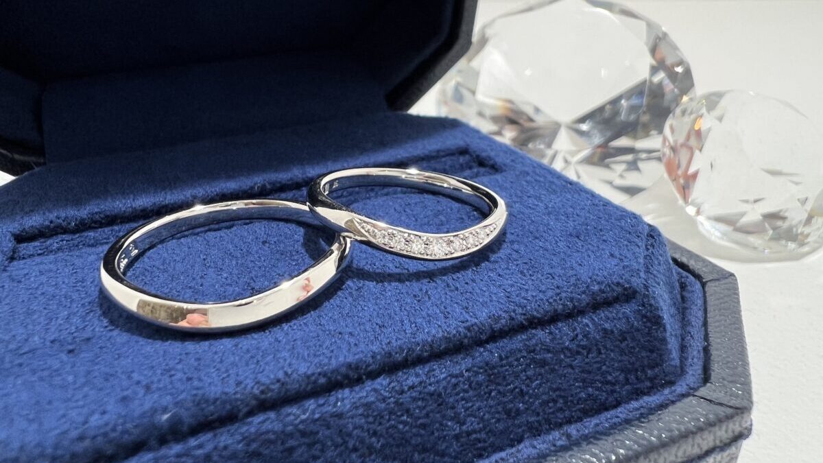 ロイヤル・アッシャー エレガントな結婚指輪
