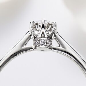 【ロイヤルアッシャーの婚約指輪 人気ランキング】一生ものにふさわしい上質なダイヤモンド