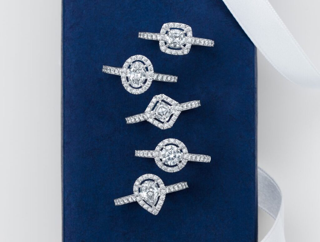 ロイヤル・アッシャーのシグネチャーカットコレクションの指輪5本