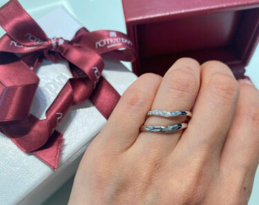 モニッケンダムの結婚指輪｜上質感あふれるシンプル&エレガントなデザイン