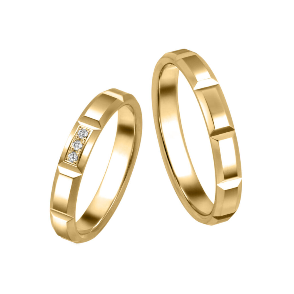 ゴールドがおしゃれなモニッケンダムの結婚指輪22WR76/22WR77
