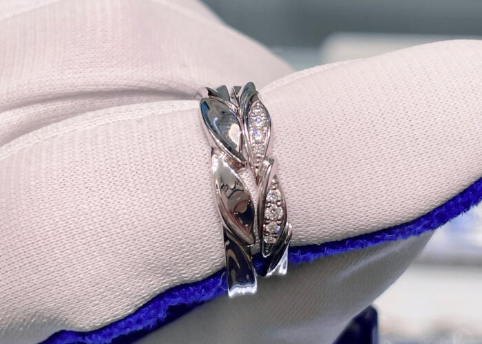 ロイヤル・アッシャーの結婚指輪WRA069/WRB079 ロイヤル・アッシャーの結婚指輪WRA069/WRB079