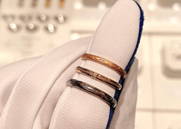 fikaの結婚指輪 白い花 fikaの結婚指輪 白い花