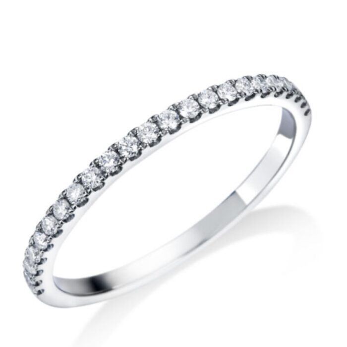 モニッケンダム　エタニティリング