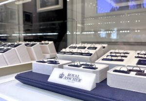 結婚指輪｜2人で100万円で選べる至高のデザイン