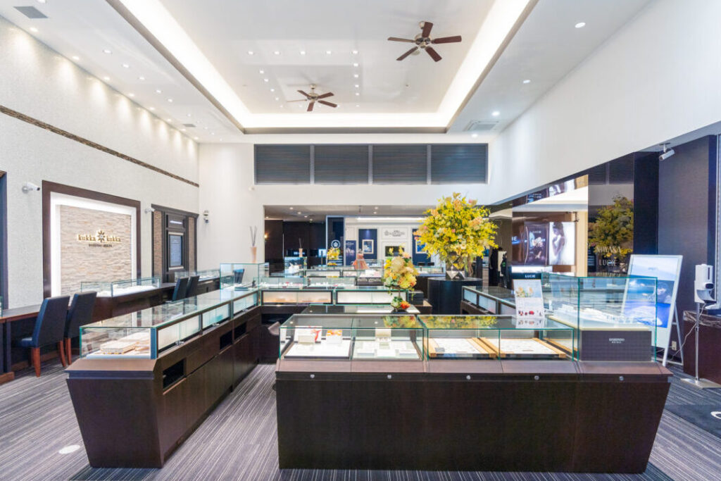 桜木インター店 店内画像