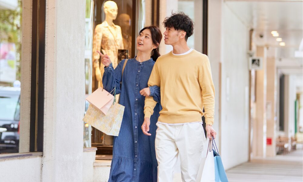 デートをしているカップル