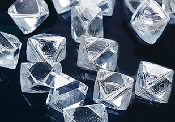 ロイヤル・アッシャー　原石　ソーヤブル