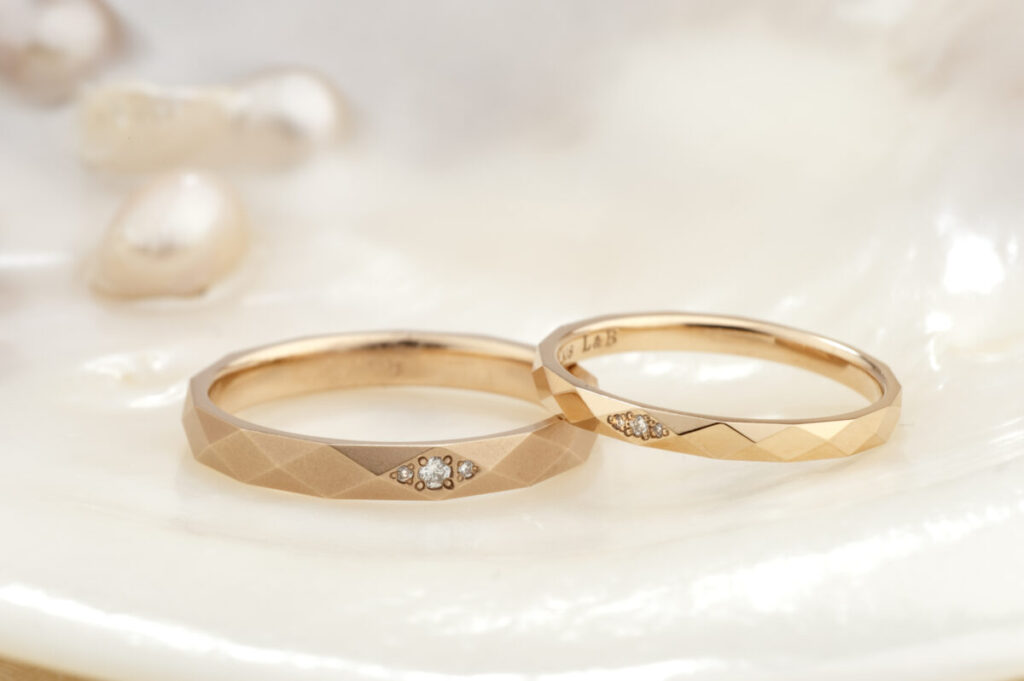 ラブボンドの結婚指輪「イビザ」