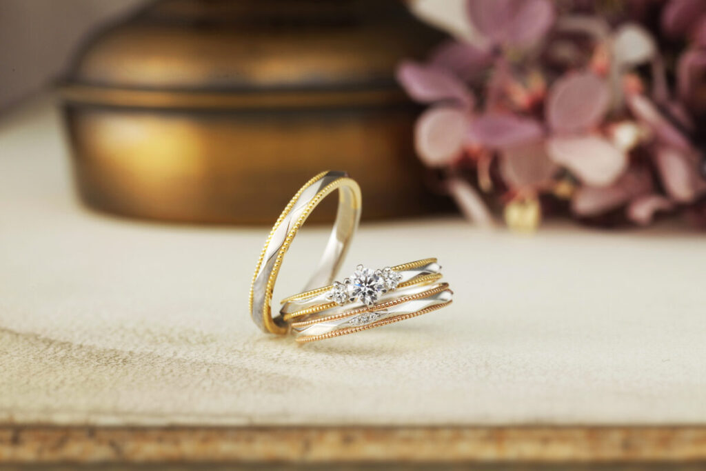 アンティックの婚約指輪と結婚指輪　アッシェマ・チュリテ