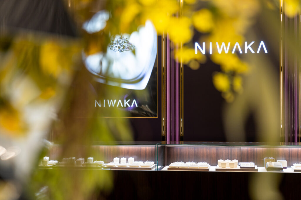 NIWAKA 店内画像