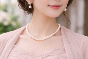 結婚式ネックレスのマナー｜お呼ばれゲスト必見の選び方ガイド