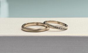 オクターヴの結婚指輪｜永遠を意味する「8」に想いを込めて