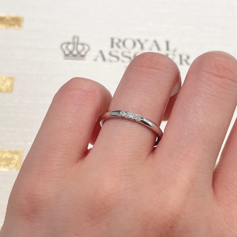 ロイヤル・アッシャーの結婚指輪WRB914