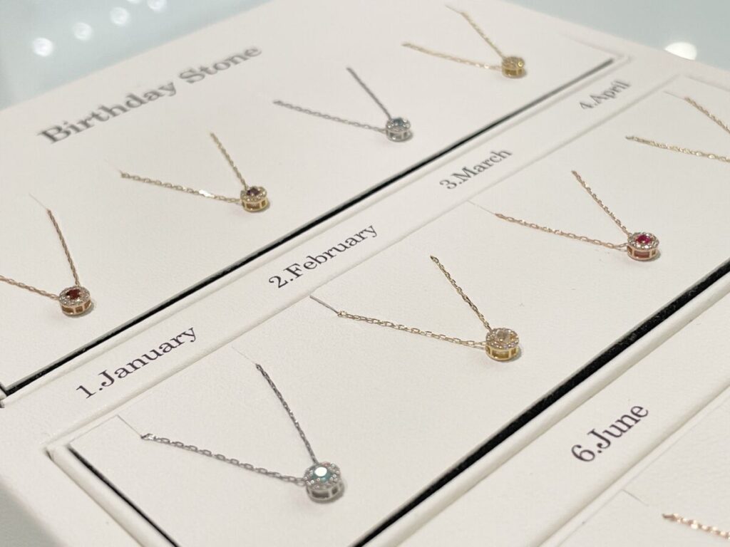 誕生石ネックレス