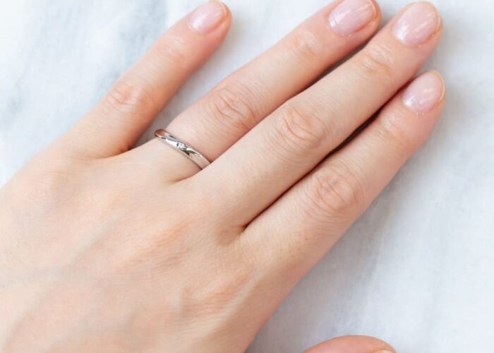 SORAの結婚指輪デューンの着用画像