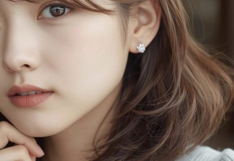 ピアスをつけた女性