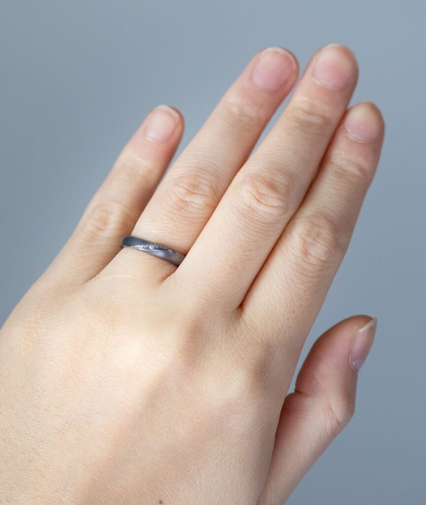SORA タンタルの結婚指輪　ギャラクシアス