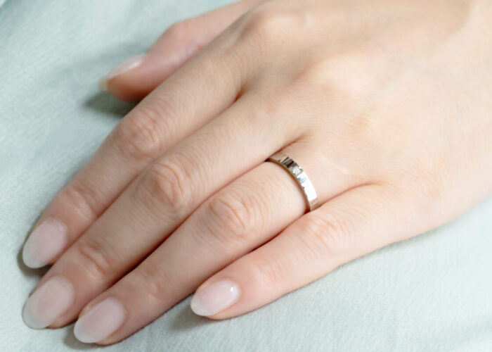 SORAの結婚指輪ナオの着用画像