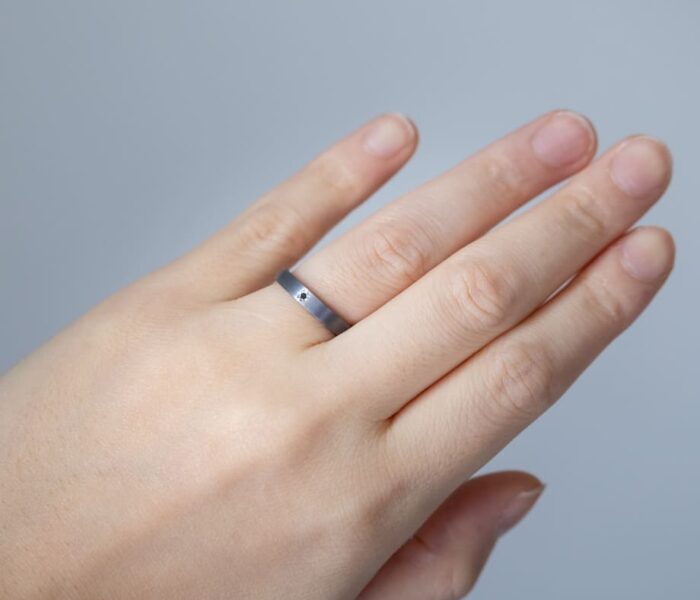 SORA タンタルの結婚指輪　トロー