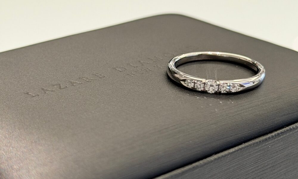 ラザールダイヤモンドの結婚指輪　ロージー