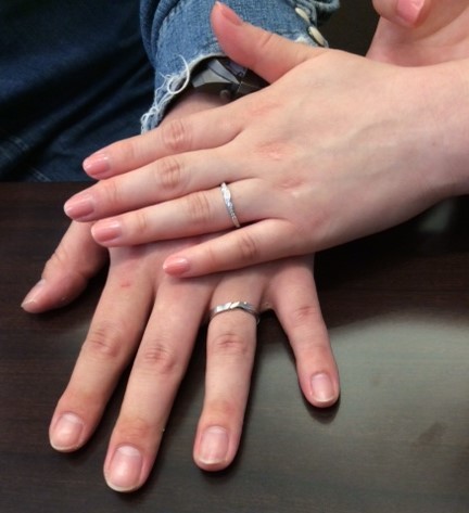 俄(にわか)『唐花＆花麗』ご結婚指輪 | ISSHINDO Bridal Blog